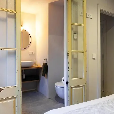 Velo Vern 1 Beautiful New 2 Bed Ensuite *