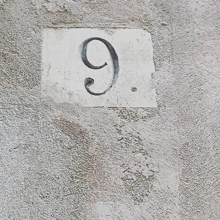 Velo Vern 1- Beautiful New 2 Bed Ensuite Apartamento Girona