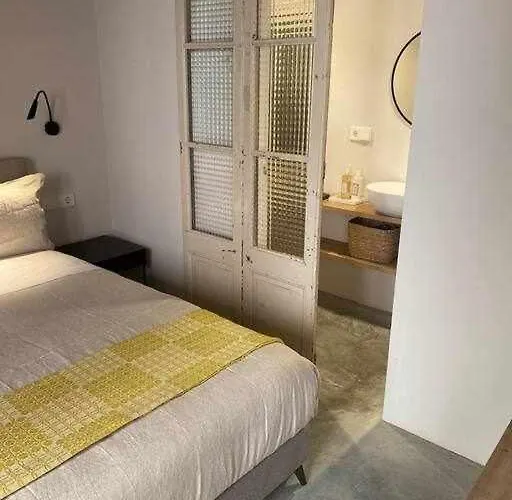 Velo Vern 1- Beautiful New 2 Bed Ensuite Gerona